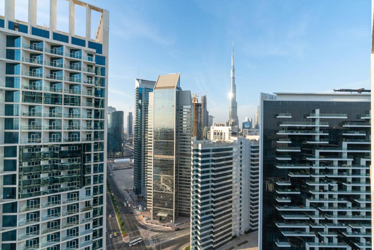 Vacay Lettings - Burj Khalifa & Canal View At Damac Prive Apartment *